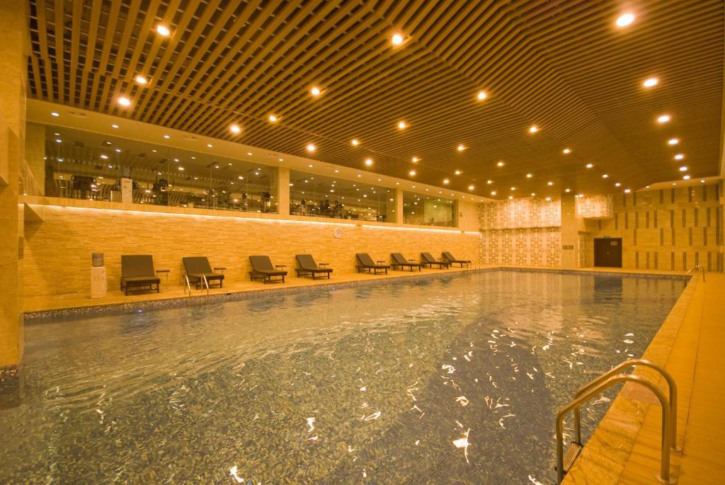 Hongshan Hotel Wuhan Exterior foto
